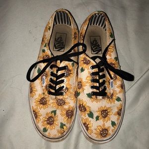 SUNFLOWER CLASSIC VANS